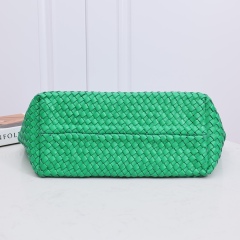 BOTTEGA VENETA Cabat Medium Tote Handbag