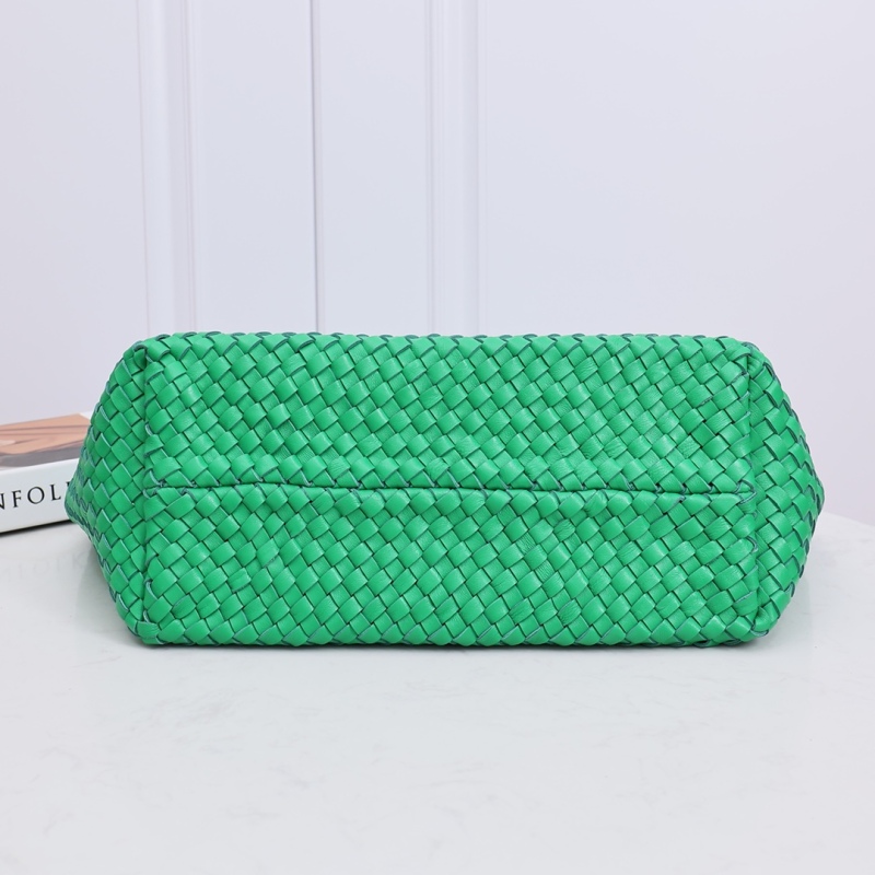 BOTTEGA VENETA Cabat Medium Tote Handbag