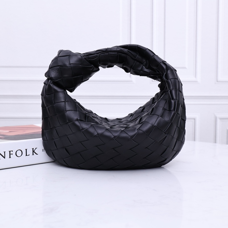BOTTEGA VENETA Cabat Medium Tote Handbag