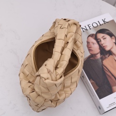 BOTTEGA VENETA Cabat Medium Tote Handbag