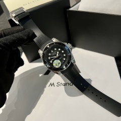 Gucci wrist watch