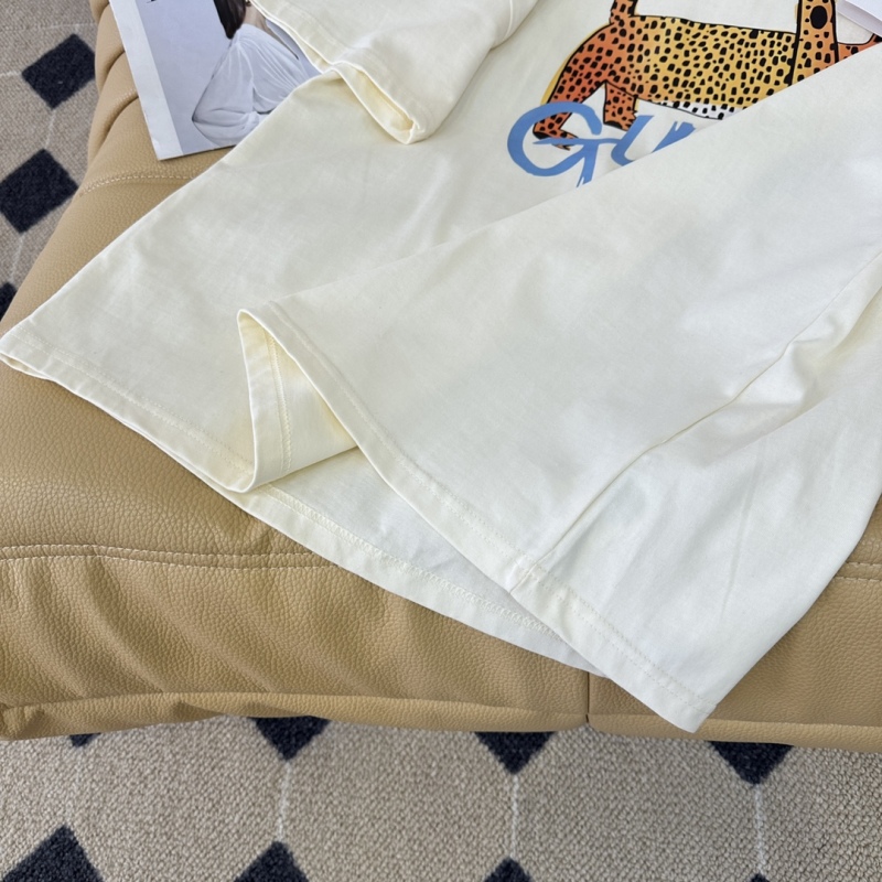GUCCI T-shirt