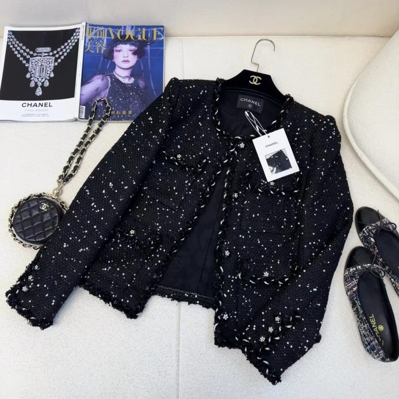 CHANEL Woven jacket