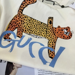 GUCCI T-shirt