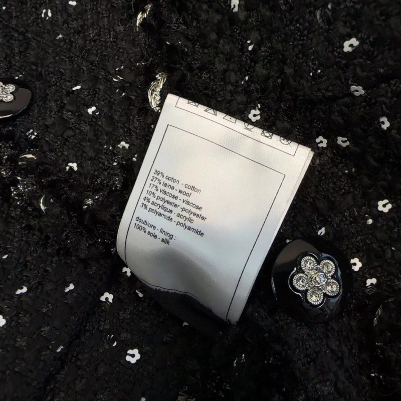 CHANEL Woven jacket