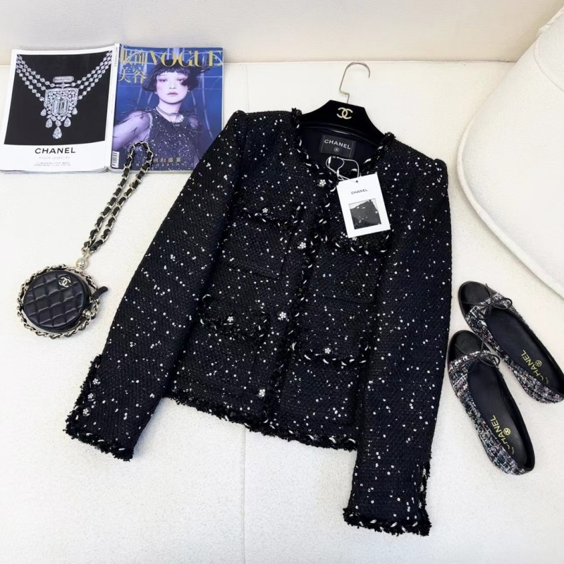 CHANEL Woven jacket