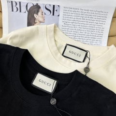 GUCCI T-shirt
