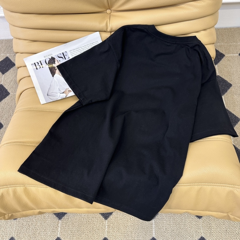 GUCCI T-shirt