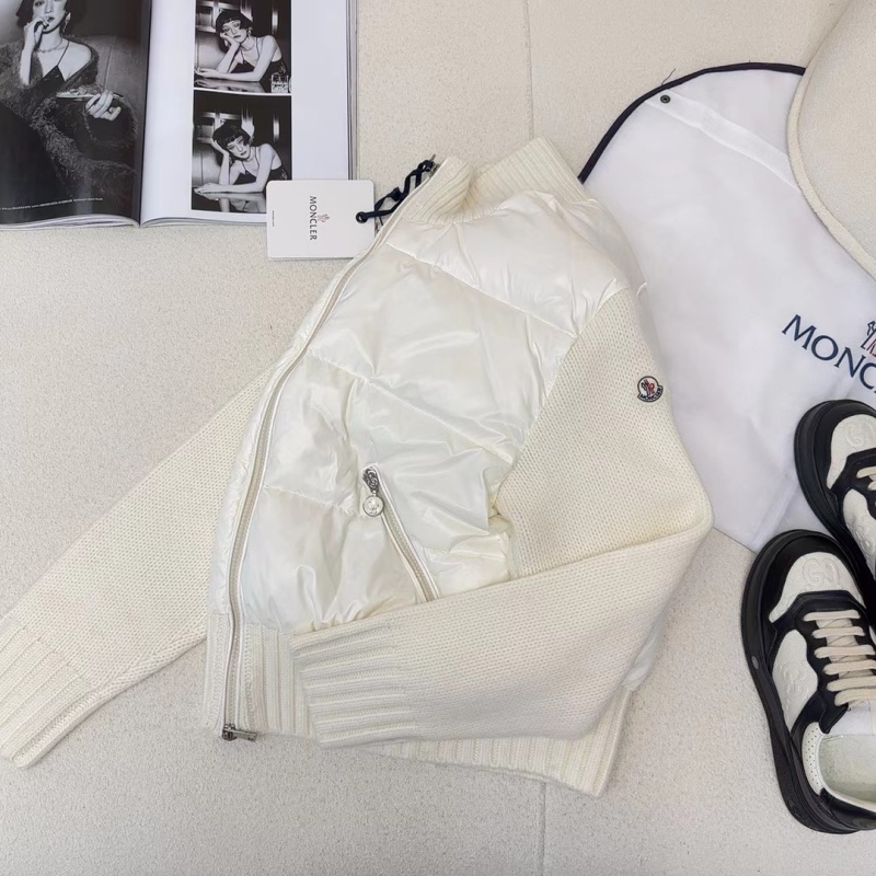 MONCLER Down jacket