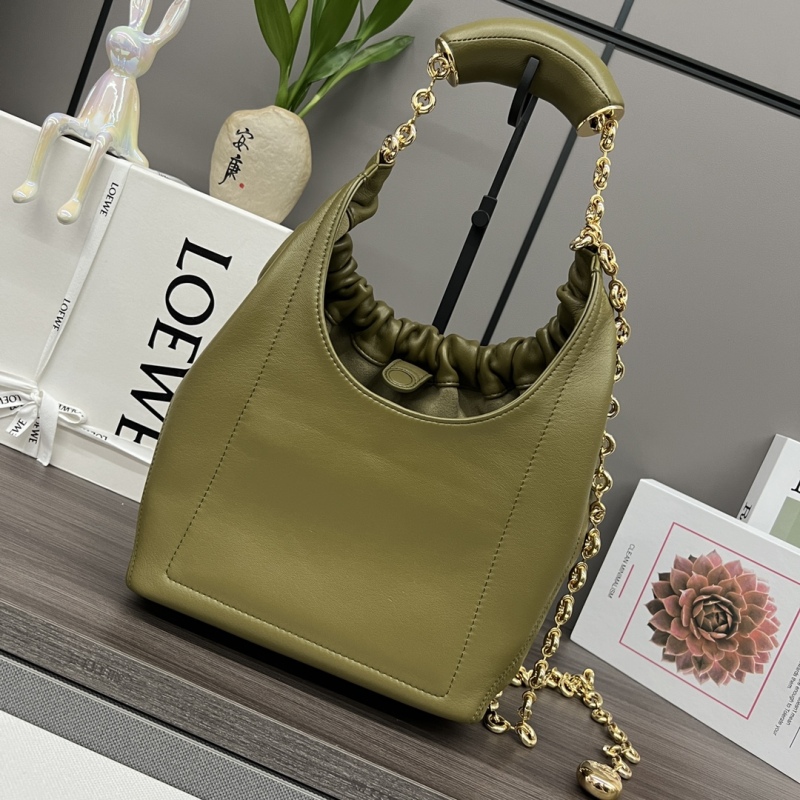 LOEWE Small Squeeze handbag