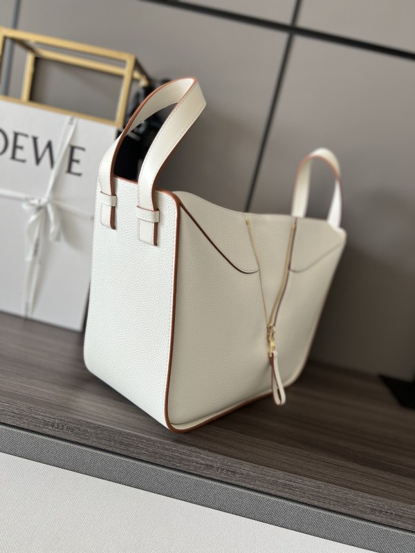 LOEWE Hammock Small handbag