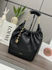 LOEWE Small Squeeze handbag