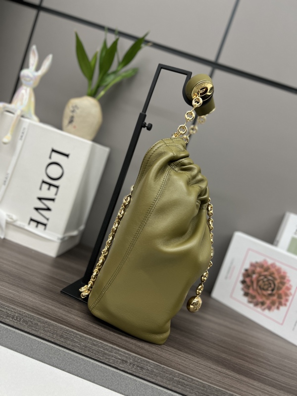 LOEWE Small Squeeze handbag