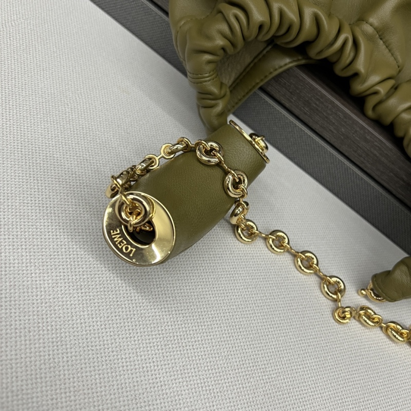 LOEWE Small Squeeze handbag