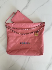CHANEL 22 Handbag