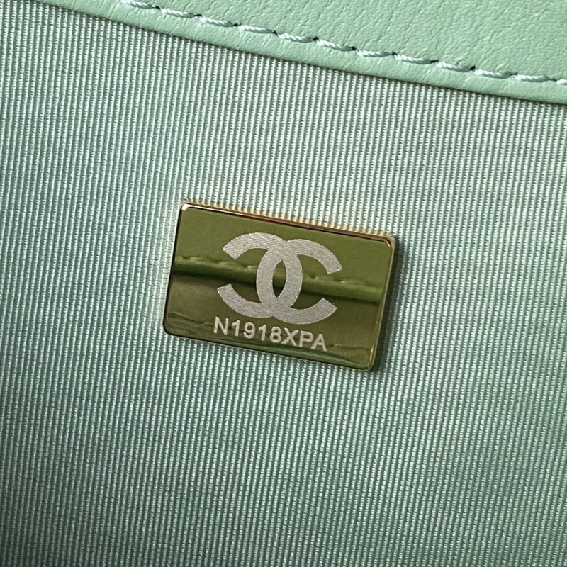 CHANEL 2C Shoulder bag