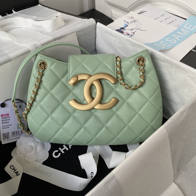 CHANEL 2C Shoulder bag