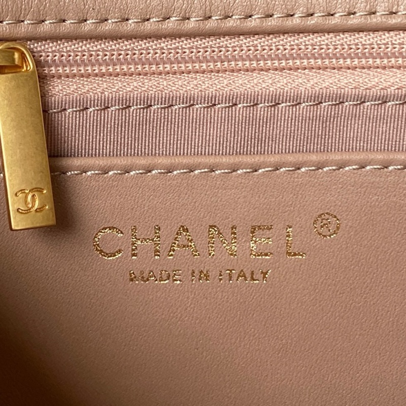 CHANEL Flap bag and shoulder bag