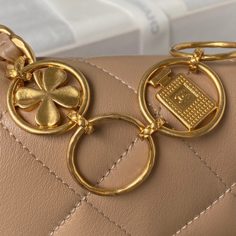 CHANEL Flap bag and shoulder bag