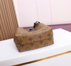 LV ATLANTIS BB Handbag