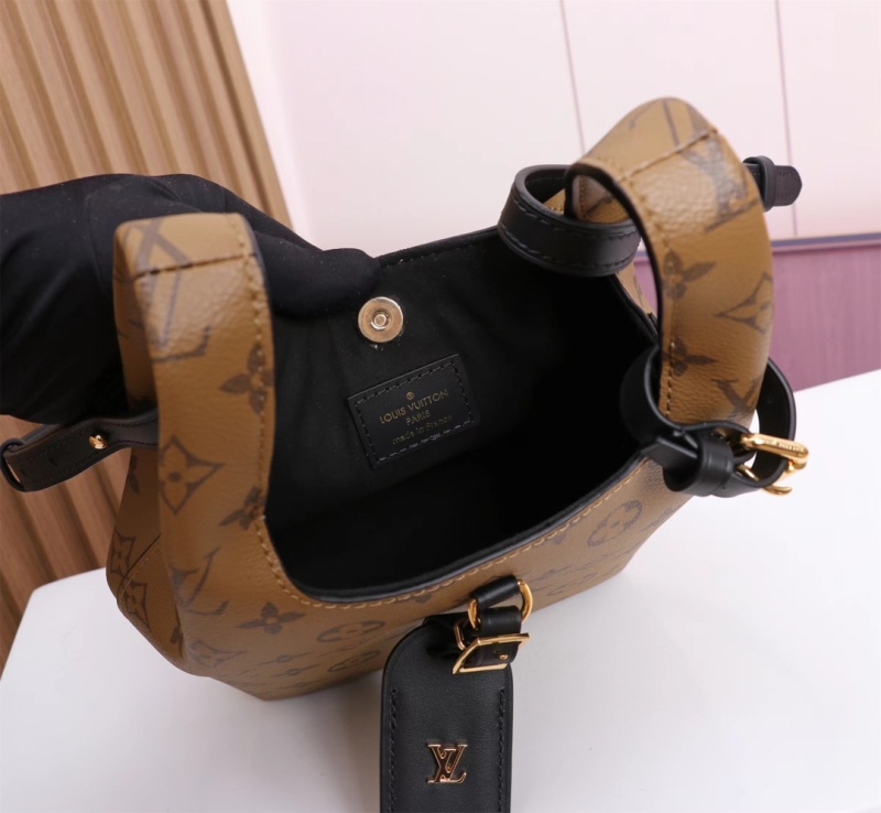 LV ATLANTIS BB Handbag