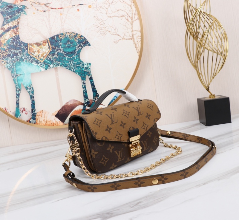 LV POCHETTE MÉTIS EAST WEST Handbag