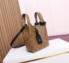 LV ATLANTIS BB Handbag