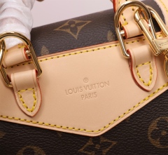 LV EXCURSION Small Backpack