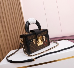 LV PETITE MALLE CAPITALE  handbag