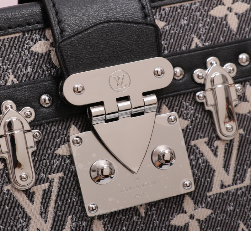 LV PETITE MALLE CAPITALE  handbag