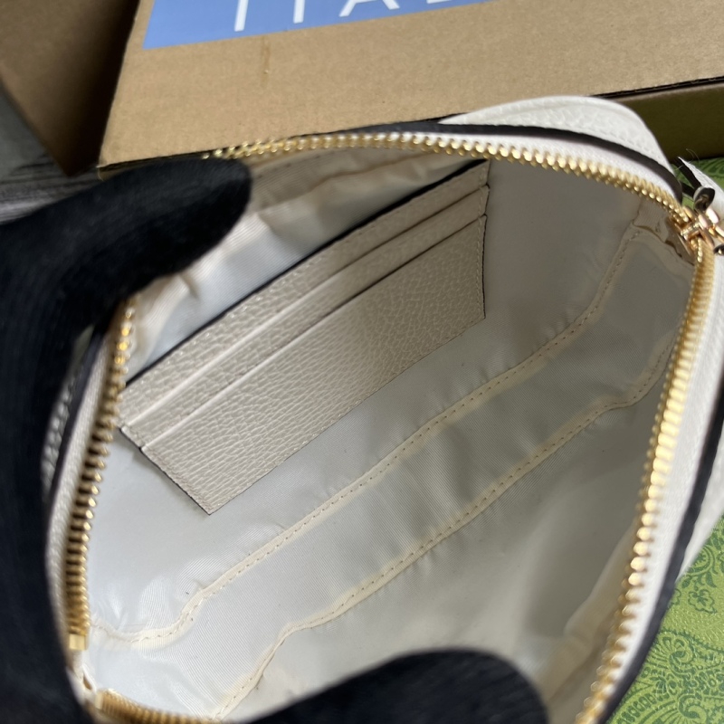 GUCCI GG Marmont Mini Shoulder Bag