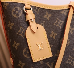LV CARRYALL small handbag