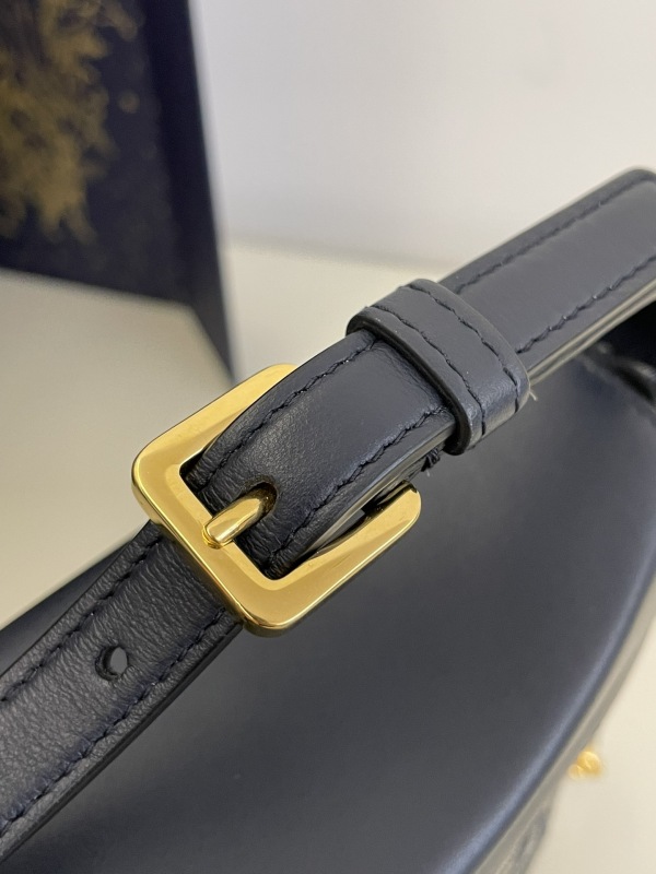 DIOR 30 MONTAIGNE DIOR AMBER Mini Bucket Bag