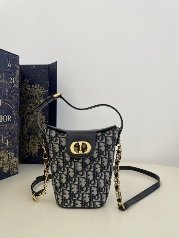 DIOR 30 MONTAIGNE DIOR AMBER Mini Bucket Bag