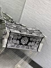 DIOR BOOK TOTE Medium Handbag