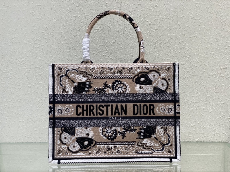 DIOR BOOK TOTE Medium Handbag