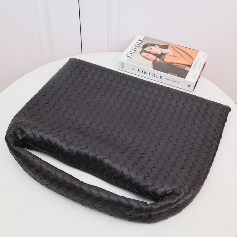 BOTTEGA VENETA Large Hop Shoulder Bag