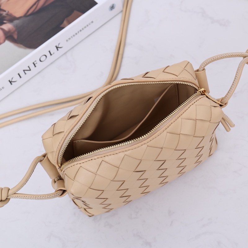 BOTTEGA VENETA Mini Loop Camera Bag