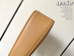 YSL LE 5 À 7 Handbag
