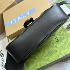 GUCCI GG Marmont collection small shoulder bag