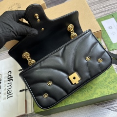 GUCCI GG Marmont collection small shoulder bag