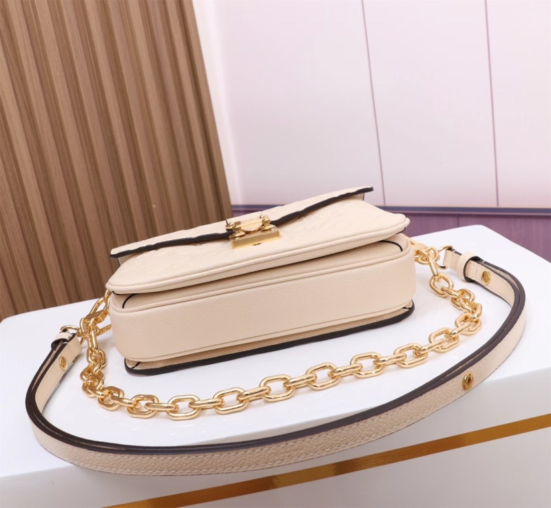 LV POCHETTE MÉTIS EAST WEST handbag