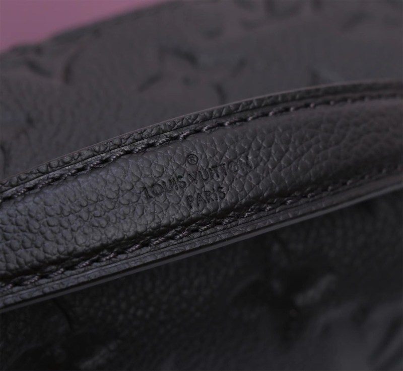 LV POCHETTE MÉTIS EAST WEST handbag