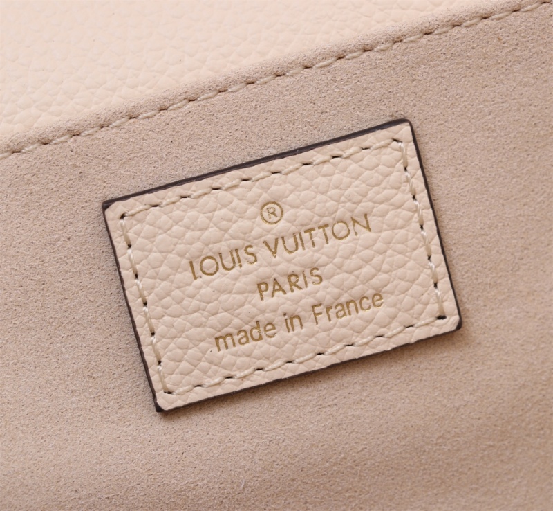 LV POCHETTE MÉTIS EAST WEST handbag