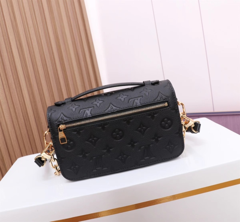 LV POCHETTE MÉTIS EAST WEST handbag