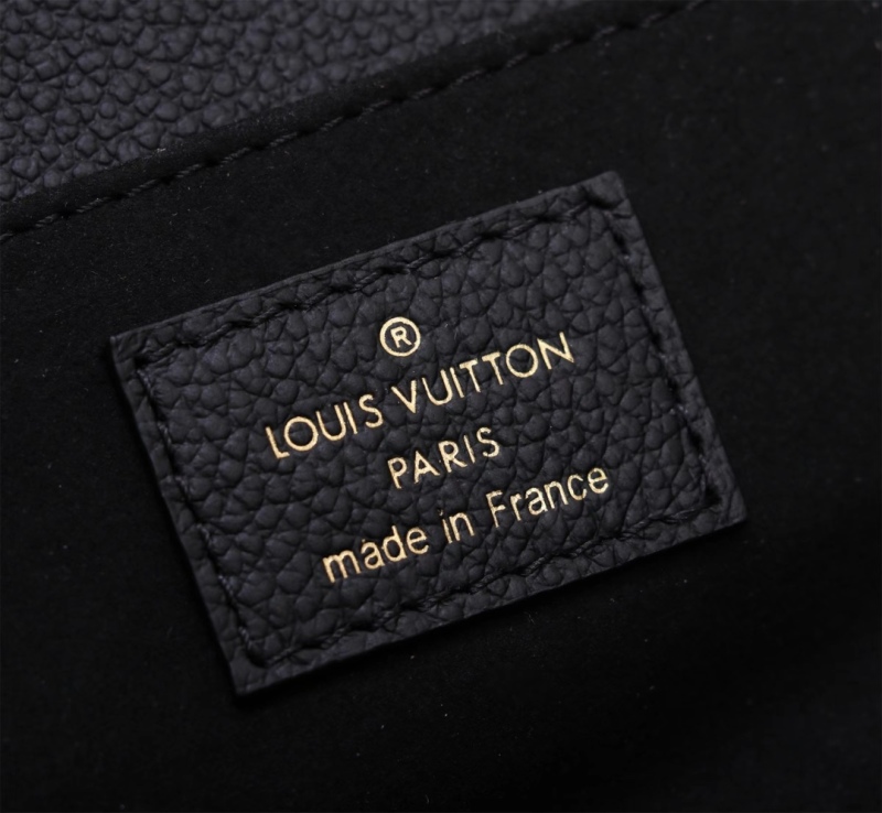LV POCHETTE MÉTIS EAST WEST handbag