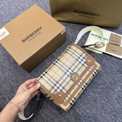 BURBERRY Note Bag