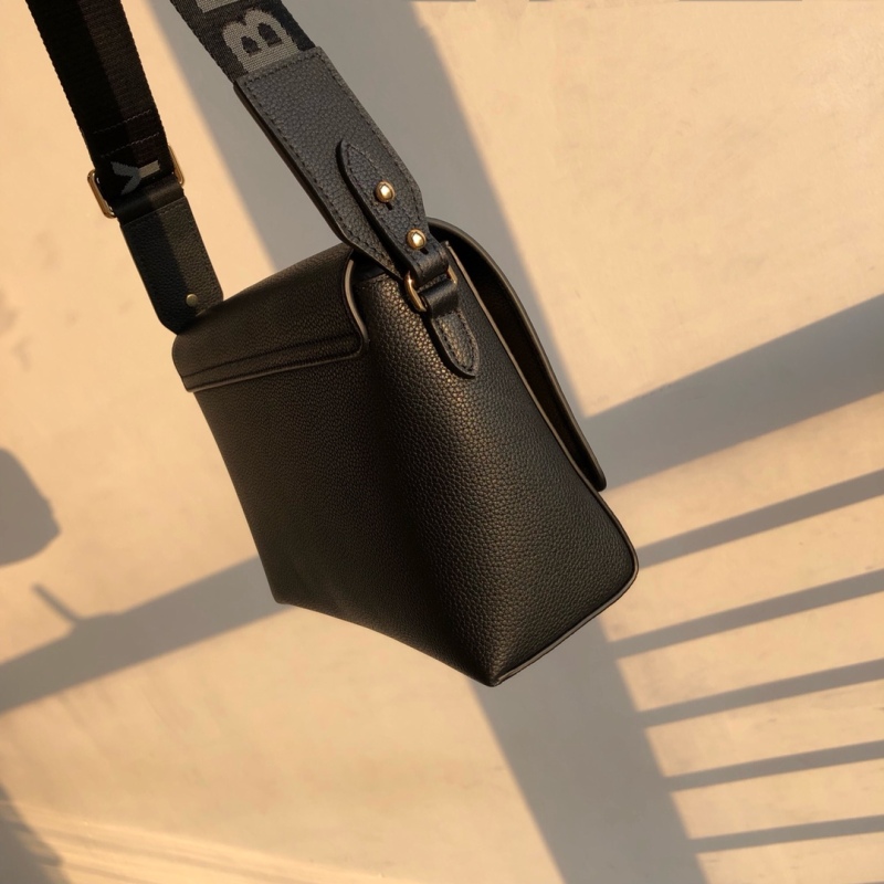 BURBERRY Note Bag