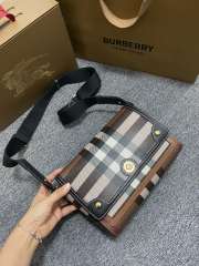 BURBERRY Note Bag