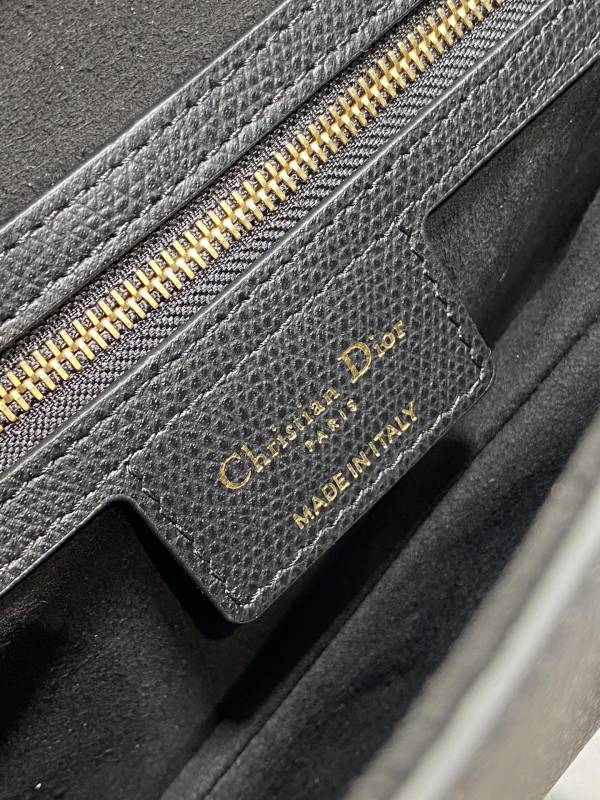 DIOR saddle bag